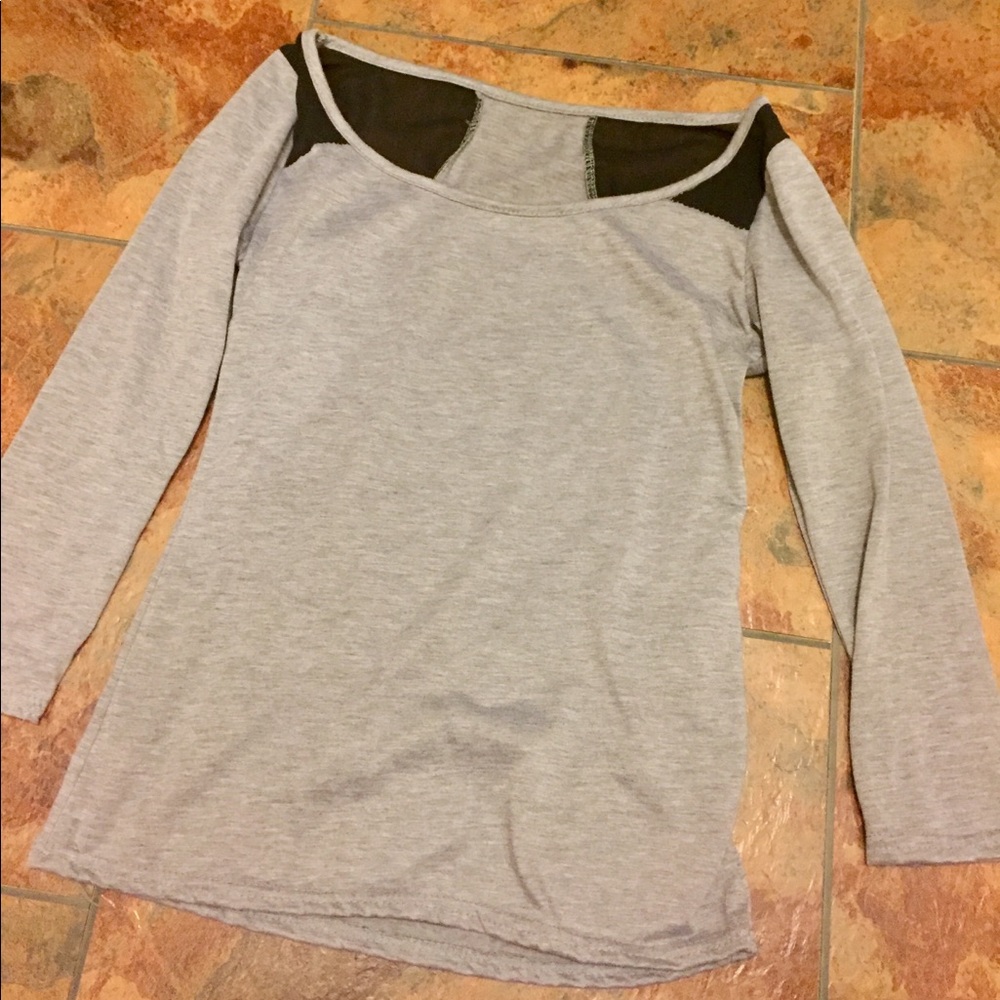 Three quarter length sleeve shirt